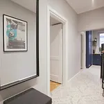 Warsaw Concierge Flat6 Hoza